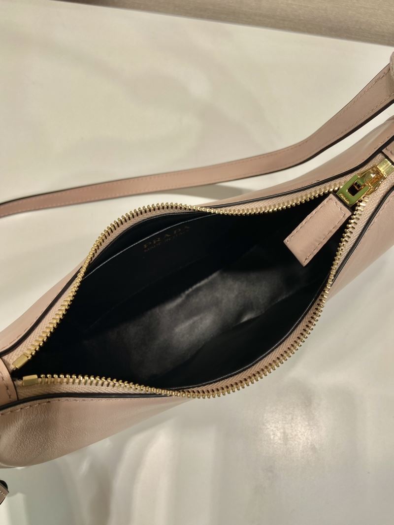 Pra*a hobo bags